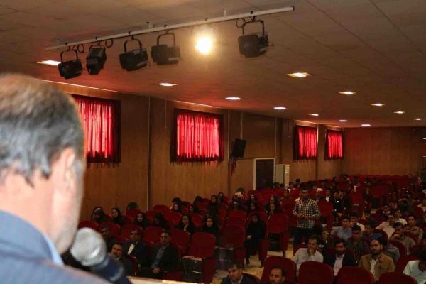 برگزاری  "نشست نو معلمان " در دانشگاه فرهنگیان خراسان شمالی  6