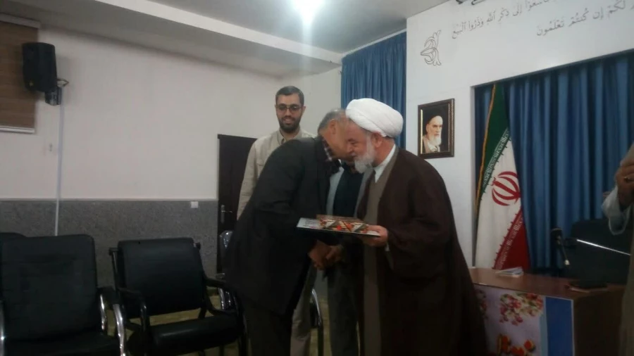 تقدیر نماینده ولی فقیه در استان خراسان شمالی از سرپرست دانشگاه فرهنگیان خراسان شمالی به مناسبت طرح ولایت استانی 8