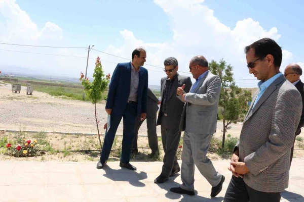 بازدید رئیس سازمان مدیریت و برنامه ریزی خراسان شمالی از دانشگاه فرهنگیان استان 15