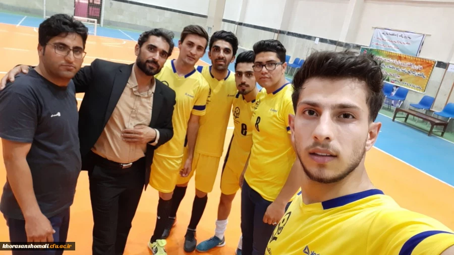 حاصل تلاش دانشجو معلمان پردیس های دانشگاه فرهنگیان خراسان شمالی در رقابت های استانی، کسب سهمیه المپیاد وزارت علوم شد. 2