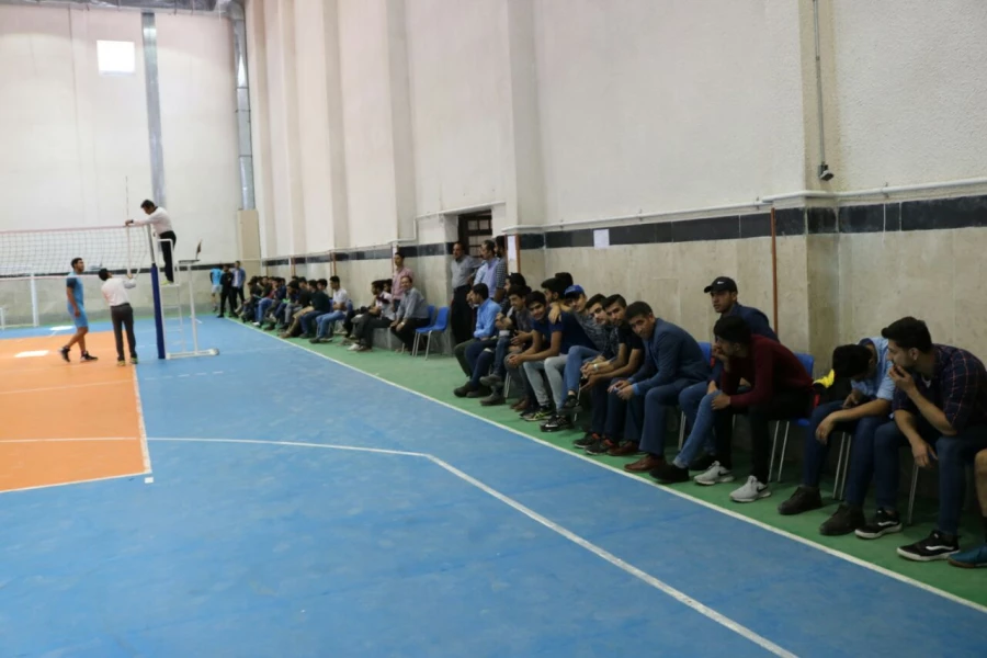 حاصل تلاش دانشجو معلمان پردیس های دانشگاه فرهنگیان خراسان شمالی در رقابت های استانی، کسب سهمیه المپیاد وزارت علوم شد. 13