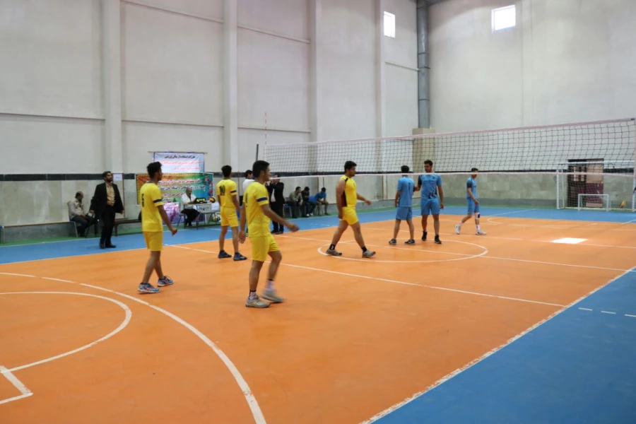 حاصل تلاش دانشجو معلمان پردیس های دانشگاه فرهنگیان خراسان شمالی در رقابت های استانی، کسب سهمیه المپیاد وزارت علوم شد. 14