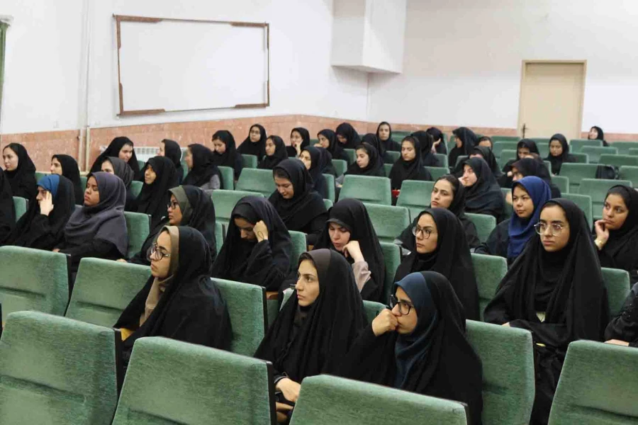 برگزاری همایش کارورزی در پردیس امام جعفر صادق(ع) با همت دانشجو معلمان 2