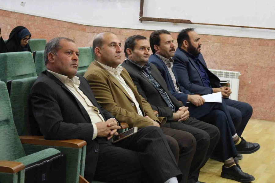 برگزاری همایش کارورزی در پردیس امام جعفر صادق(ع) با همت دانشجو معلمان 3