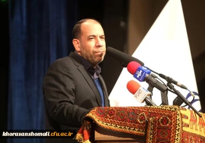 محمدعلی شجاعی در همایش خیرین مدرسه ساز خراسان شمالی اظهار داشت: ارتباط بین دانشگاه فرهنگیان و آموزش و پرورش استان باید پیوسته و همیشگی باشد.