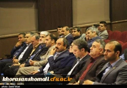 محمدعلی شجاعی در همایش خیرین مدرسه ساز خراسان شمالی اظهار داشت: ارتباط بین دانشگاه فرهنگیان و آموزش و پرورش استان باید پیوسته و همیشگی باشد. 2