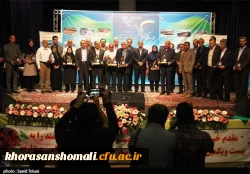 محمدعلی شجاعی در همایش خیرین مدرسه ساز خراسان شمالی اظهار داشت: ارتباط بین دانشگاه فرهنگیان و آموزش و پرورش استان باید پیوسته و همیشگی باشد. 3