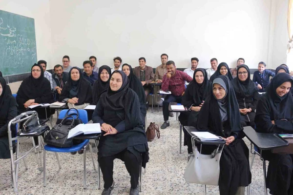 بازدید دکتر صفرزاده سرپرست دانشگاه فرهنگیان خراسان شمالی از برگزاری دوره های کمک های اولیه و اردویی مهارت آموزان ماده 28 7