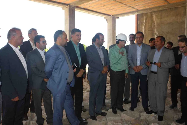 بازدید دکتر رخشانی مهر رئیس سازمان نوسازی و تجهیز مدارس کشور از پروژه حیات طیبه(دانشگاه فرهنگیان خراسان شمالی) 2