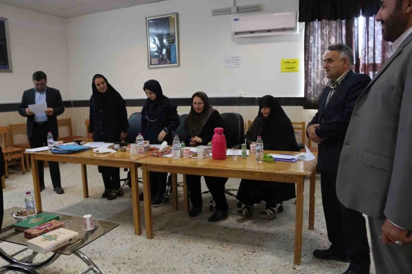 برگزاری نشست ستاد مصاحبه داوطلبان معرفی شدگان آزمون سراسری سال 1398-دانشگاه فرهنگیان خراسان  شمالی 7