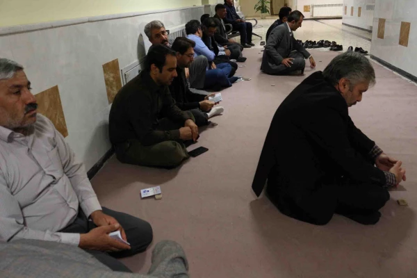 برگزاری زیارت عاشورا در دهه اول محرم در پردیس امام محمد باقر(ع) 2