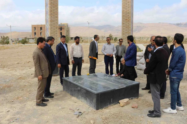 تجدید میثاق کارکنان دانشگاه فرهنگیان خراسان شمالی با دو شهید گمنام در هفته دفاع مقدس 5