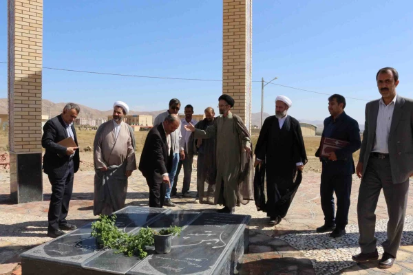 آئین استقبال از دانشجویان جدیدالورود  پردیس های دانشگاه فرهنگیان خراسان شمالی با حضور نماینده ولی فقیه و امام جمعه شهرستان بجنورد برگزار شد.

دکتر صفرزاده: امروز عصر دانایی است
 4