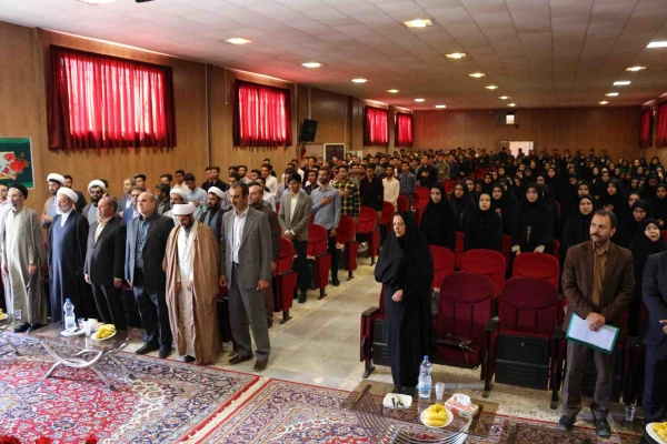 آئین استقبال از دانشجویان جدیدالورود  پردیس های دانشگاه فرهنگیان خراسان شمالی با حضور نماینده ولی فقیه و امام جمعه شهرستان بجنورد برگزار شد.

دکتر صفرزاده: امروز عصر دانایی است
 6