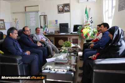 نشست هم اندیشی رئیس جمعیت هلال احمر خراسان شمالی با سرپرست دانشگاه فرهنگیان خراسان شمالی

این نشست در غالب  انعقاد تفاهم مشترک بین دانشگاه و هلال احمر برگزار شد.