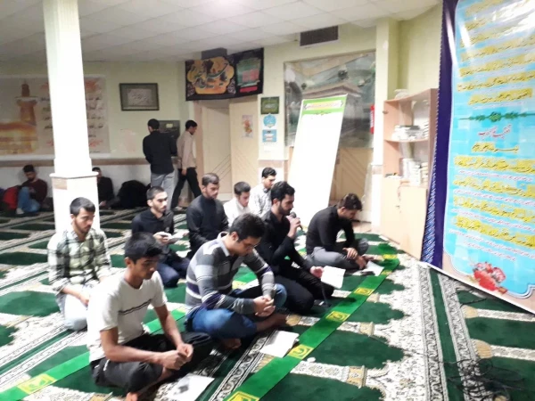 در دانشگاه فرهنگیان خراسان شمالی انجام شد

بدرقه کاروان دانشجویی زائرین اربعین حسین  به مقصد کربلا صورت گرفت.
 2