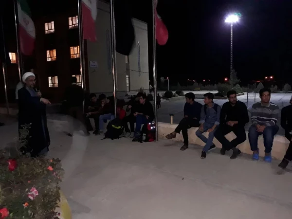 در دانشگاه فرهنگیان خراسان شمالی انجام شد

بدرقه کاروان دانشجویی زائرین اربعین حسین  به مقصد کربلا صورت گرفت.
 2