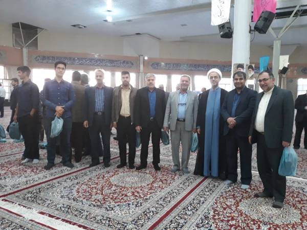 هم زمان با 19 مهر سالروز ورود مقام معظم رهبری به خراسان شمالی انجام شد.

شرکت منسجم کارکنان و دانشجویان دانشگاه فرهنگیان خراسان شمالی در مراسم نماز جمعه 2