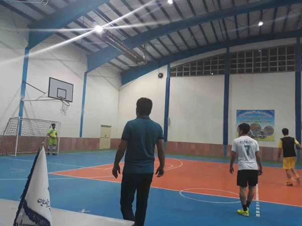 برگزاری مسابقات فوتسال دانشجومعلمان  پردیس امام محمد باقر(ع) به مناسبت هفته تربیت بدنی 2