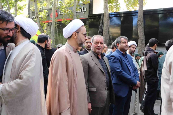 شرکت کارکنان و دانشجویان دانشگاه فرهنگیان خراسان شمالی در راهپیمایی 13 آبان 1398 2