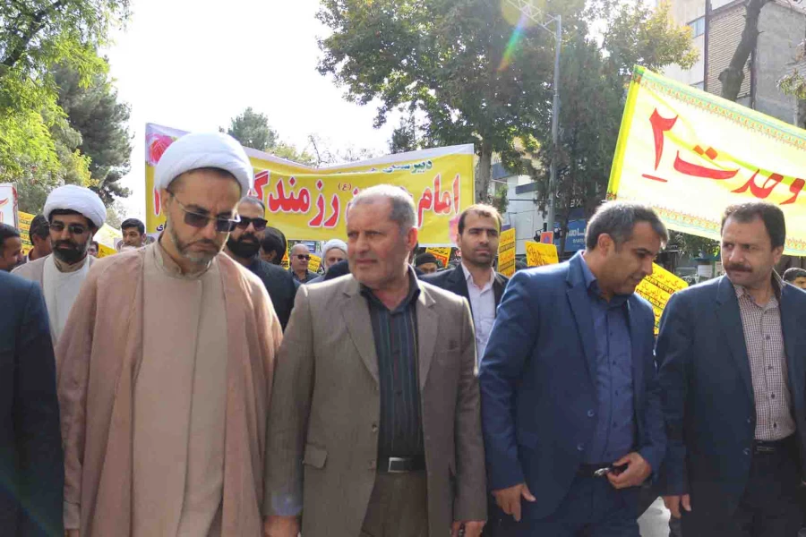 شرکت کارکنان و دانشجویان دانشگاه فرهنگیان خراسان شمالی در مراسم 13 آبان به روایت تصویر 8