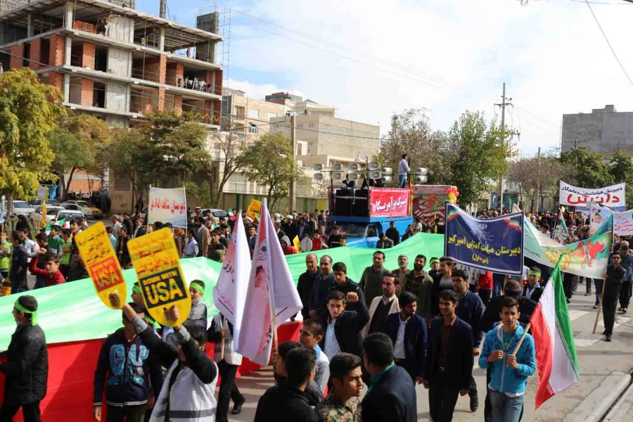 شرکت کارکنان و دانشجویان دانشگاه فرهنگیان خراسان شمالی در مراسم 13 آبان به روایت تصویر 15