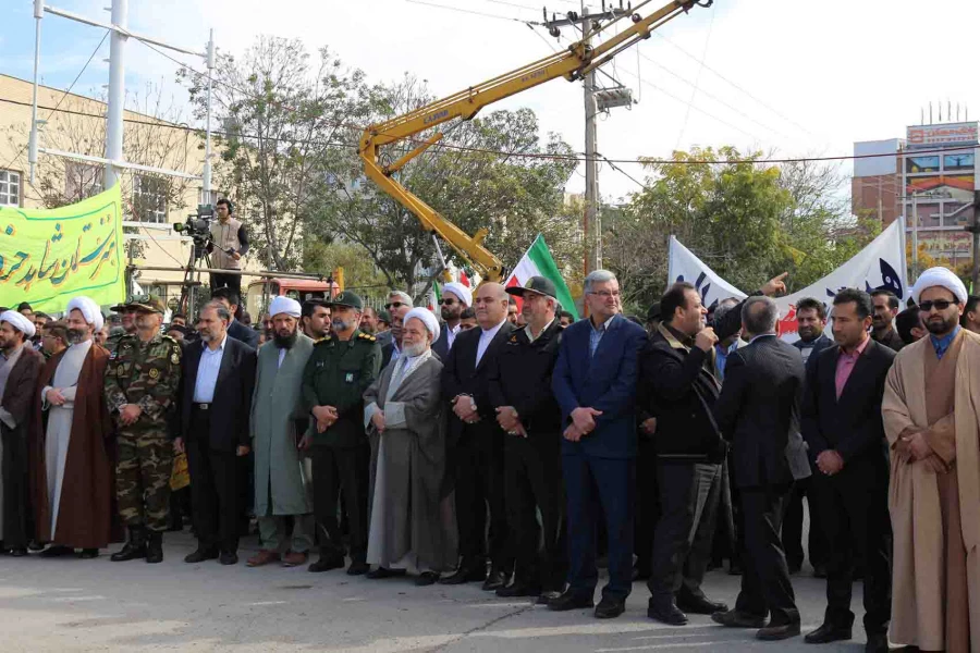 شرکت کارکنان و دانشجویان دانشگاه فرهنگیان خراسان شمالی در مراسم 13 آبان به روایت تصویر 17