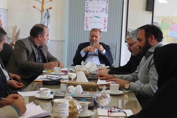 اولین نشست شورا آموزشی، پژوهشی و تحصیلات تکمیلی بر اساس ساختار جدید تشکیل شورای های دانشگاه، در مدیریت امور پردیس های خراسان شمالی برگزار شد. 2