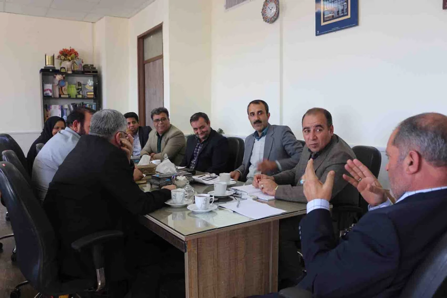 اولین نشست شورا آموزشی، پژوهشی و تحصیلات تکمیلی بر اساس ساختار جدید تشکیل شورای های دانشگاه، در مدیریت امور پردیس های خراسان شمالی برگزار شد. 3