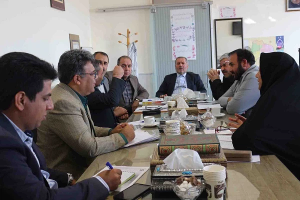 اولین نشست شورا آموزشی، پژوهشی و تحصیلات تکمیلی بر اساس ساختار جدید تشکیل شورای های دانشگاه، در مدیریت امور پردیس های خراسان شمالی برگزار شد. 5