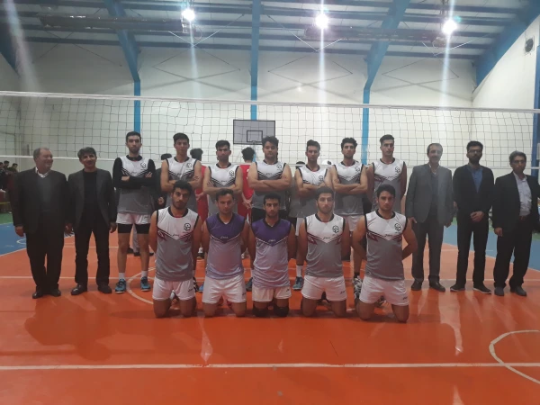 کسب عنوان نایب قهرمانی رشته والیبال دانشجویان پردیس امام محمد باقر(ع) در دومین المپیاد ورزشی دانشگاه ها و موسسات آموزش عالی خراسان شمالی در آذرماه 98 2