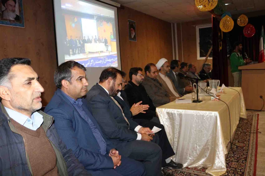 درخواست های صریح دانشجو معلمان پردیس های خراسان شمالی در نشست پرسش و پاسخ به مناسبت 16 آذر (روز دانشجو) 3