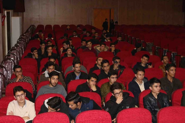 درخواست های صریح دانشجو معلمان پردیس های خراسان شمالی در نشست پرسش و پاسخ به مناسبت 16 آذر (روز دانشجو) 6