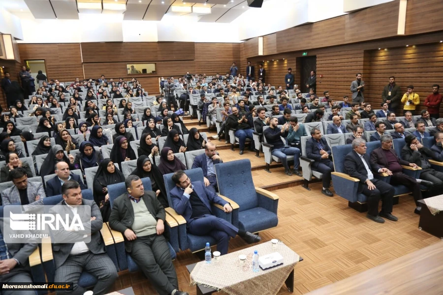دکتر صفرزاده در گردهمایی مجریان کارورزی دانشگاه فرهنگیان خراسان شمالی در باب رسالت شغل معلمی بیان کردند:

گاهی نگاه اثر گذار معلم و گاهی اثرگذاری یک معلم می تواند مسیر تاریخ و مسیر یک ملت را عوض نماید. 2