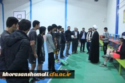 به مناسبت هفته وحدت بین دانشگاه و حوزه انجام شد.
مسابقه فوتسال بین تیم دانشگاه فرهنگیان و حوزه علمیه امام خمینی بجنورد برگزار شد 5