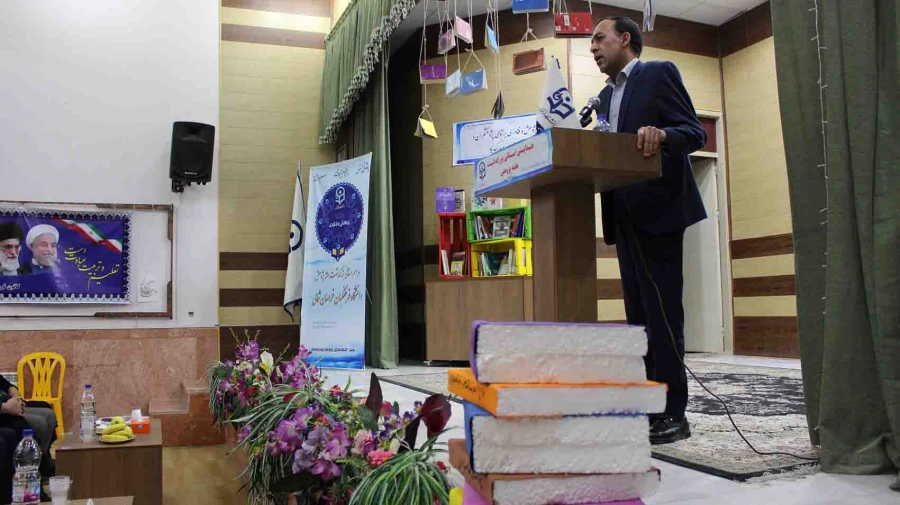 دکتر صفرزاده در مراسم هفته پژوهش پردیس های دانشگاه فرهنگیان خراسان شمالی بیان نمود:

پژوهش کلید همه قفل هاست. 5