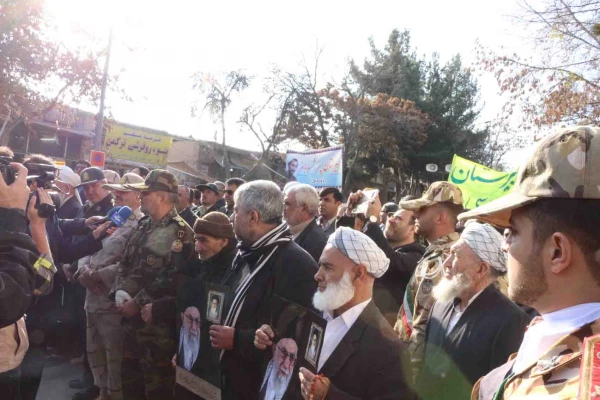 حضور کارکنان و دانشجویان دانشگاه فرهنگیان خراسان شمالی در مراسم بزرگداشت 9 دی 6