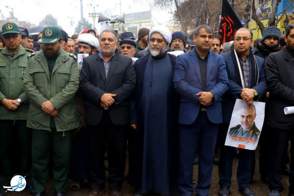 جهانیان بدانند

یاد و نام شهداء همیشه ماندگار و راهشان ادامه دارد. 2