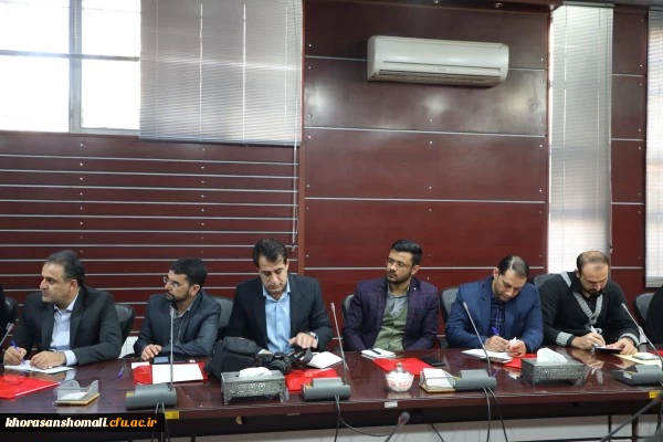 روابط عمومی آیینه تمام نمای یک سازمان است 6