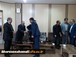 تقدیر از کارشناس مسئول امور اداری مدیریت امور پردیس های خراسان شمالی که در زمستان 98 به افتخار بازنشستگی نائل آمدند. 7