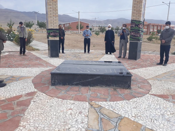 تجدید میثاق دانشگاهیان دانشگاه فزهنگیان خراسان شمالی با شهدای دفاع مقدس 3