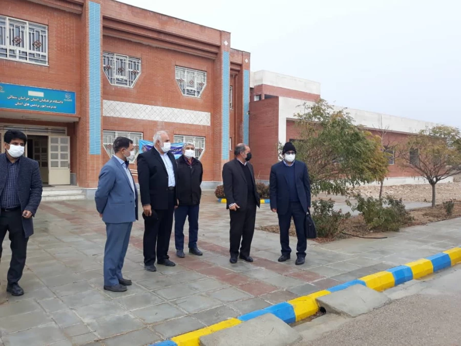 با حضور دکتر انصاری راد معاون دانشجویی دانشگاه فرهنگیان کشور ،مراسم تکریم و معارفه سرپرست مدیریت امور پردیس های دانشگاه فرهنگیان استان خراسان شمالی برگزار شد.

 2