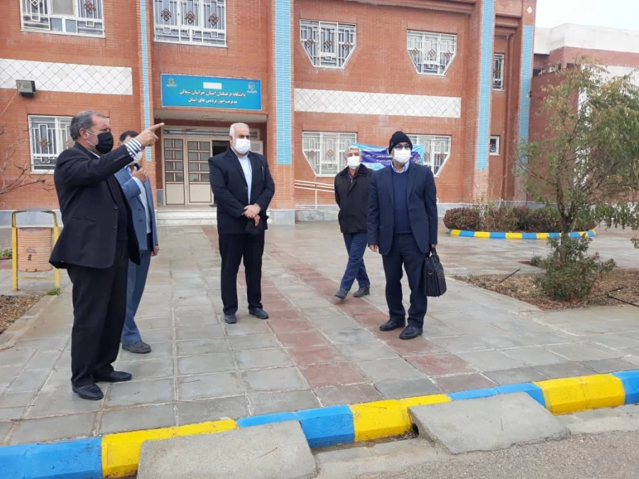 با حضور دکتر انصاری راد معاون دانشجویی دانشگاه فرهنگیان کشور ،مراسم تکریم و معارفه سرپرست مدیریت امور پردیس های دانشگاه فرهنگیان استان خراسان شمالی برگزار شد.

 2