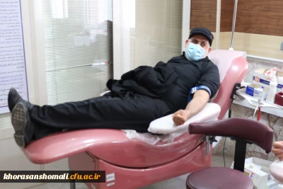 اهدای خون توسط کارکنان دانشگاه فرهنگیان 