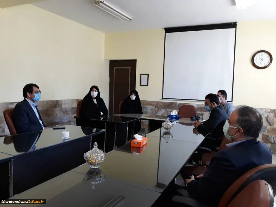 بازدید مدیر کل آموزش و پرورش استان از روند مصاحبه پذیرفته شدگان استخدام پیمانی ماده 28 در پردیس خواهران  2