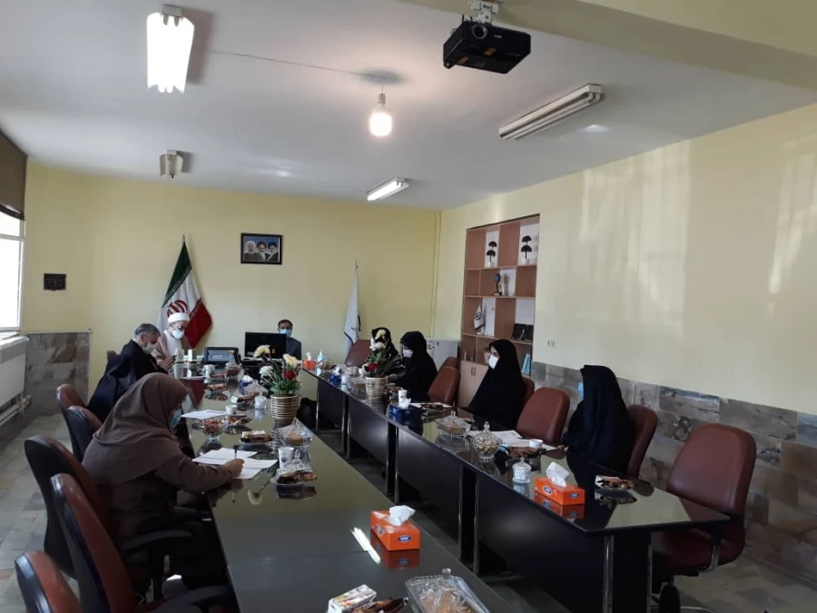  برگزاری جلسه شورای پردیس امام جعفر صادق علیه السلام 3