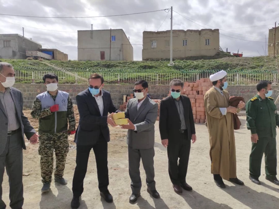 بازدید میدانی دکتر نظری  از گروههای جهادی دانشجویان و سایر افراد شرکت کننده در اردوی جهادی؛ روز شنبه هفتم فروردین ماه ۱۴۰۰ 6