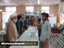 پویش اطعام حسنی طبخ و توزیع چهار هزار پرس وعده غذای گرم در ماه مبارک رمضان میان مناطق محروم حاشیه شهر بجنورد 3