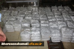 پویش اطعام حسنی طبخ و توزیع چهار هزار پرس وعده غذای گرم در ماه مبارک رمضان میان مناطق محروم حاشیه شهر بجنورد 7