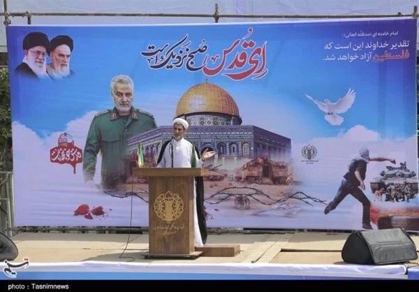 حضور مسئولین دانشگاه فرهنگیان خراسان شمالی در همایش دفاع از قدس و جبهه مقاومت در میدان شهید بجنورد 6